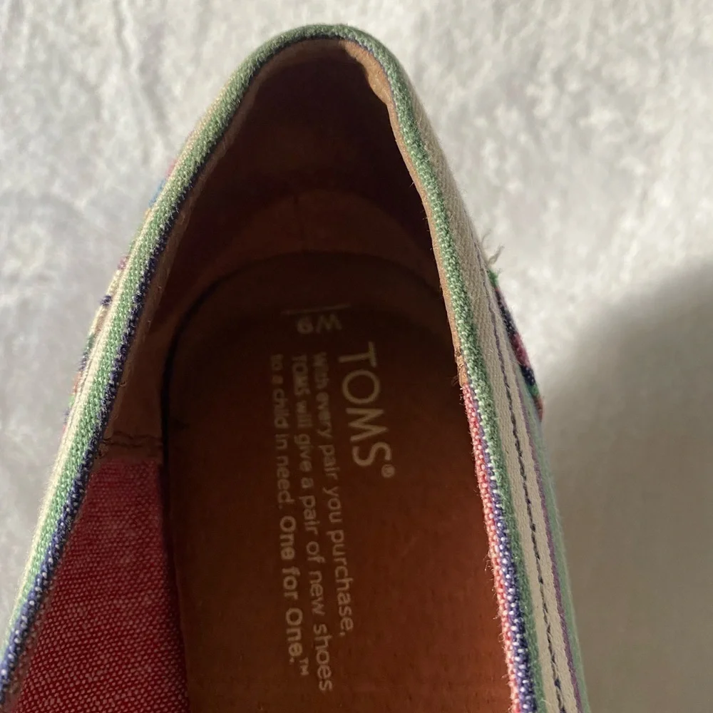 Toms Women’s Shoes Wedges Peep Toe Espadrilles‎ Stripes Multicolored Size 9